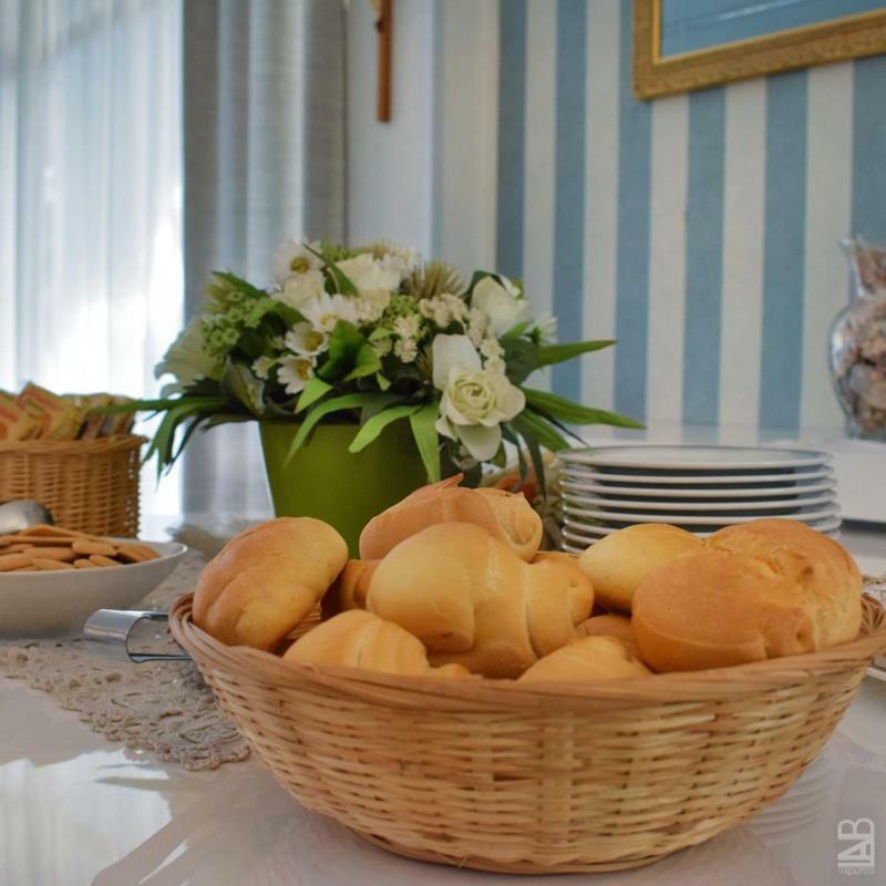 Hotel Gattuccio Чезенатико Екстериор снимка